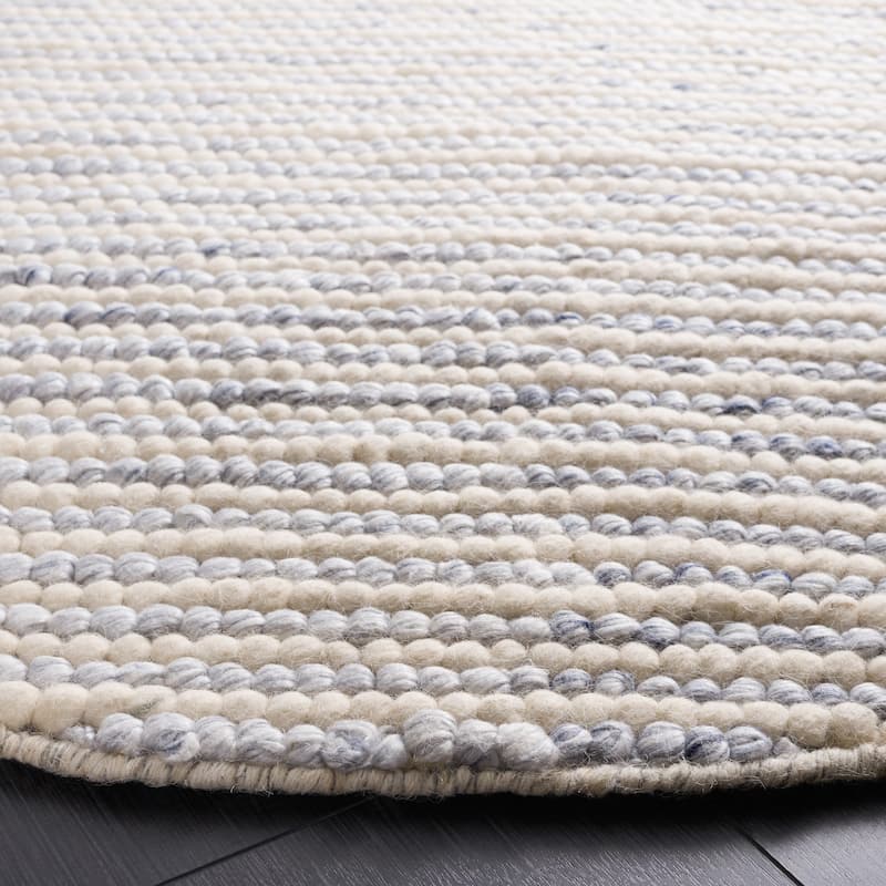 SAFAVIEH Handmade Natura Courtney Wool Rug