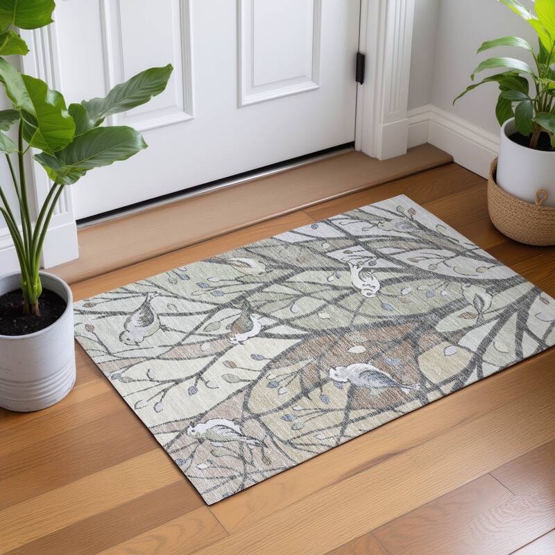 Machine Washable Indoor/ Outdoor Bird Mosaic Chantille Rug