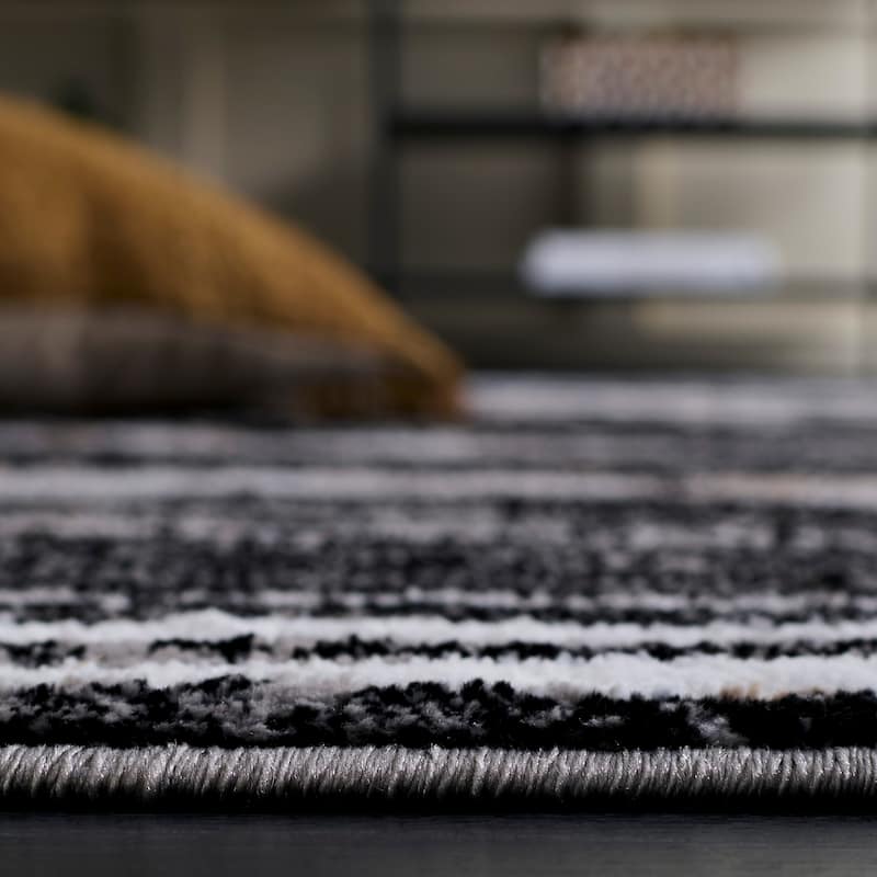 SAFAVIEH Parker Vicy Modern & Contemporary Rug