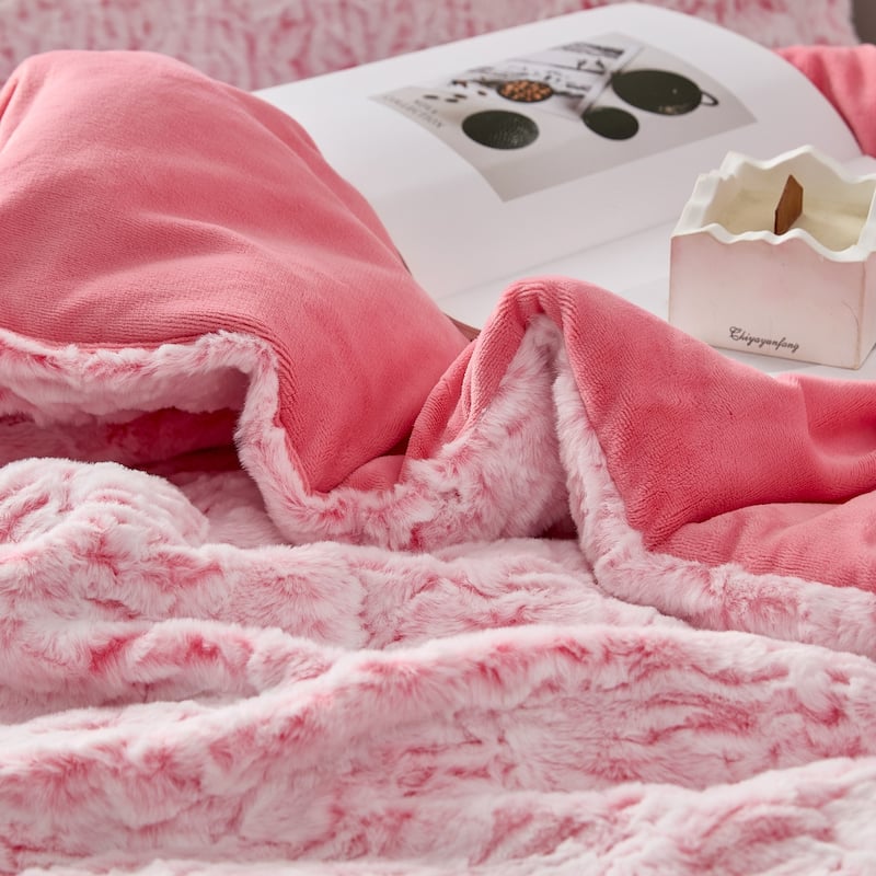 Shortcake - Coma Inducer® Oversized Comforter Set - Strawberry Pink