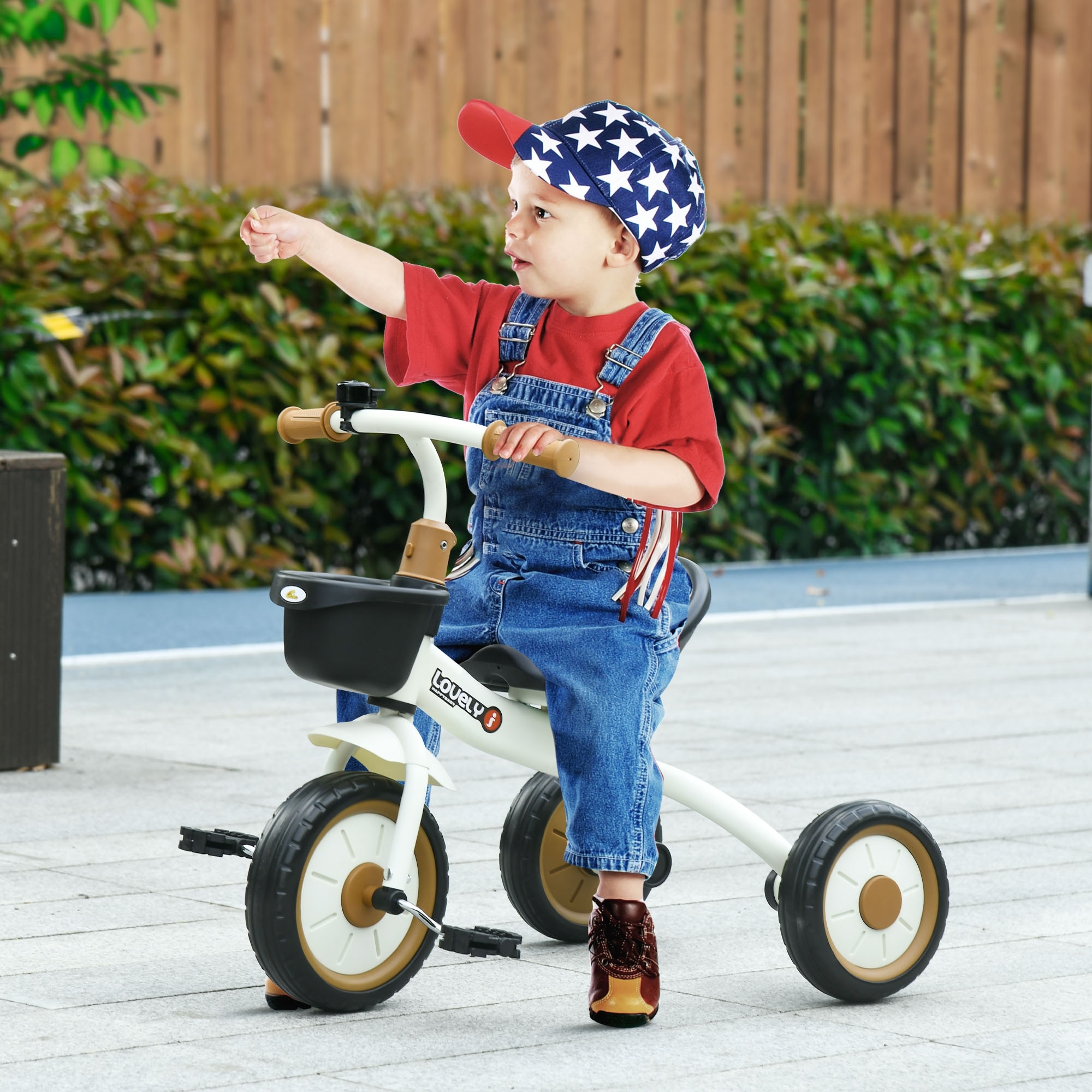 Qaba Toddler Tricycle for 2-5 Years Old with Adjustable Seat, Kids Trike, Toddler Bike with Basket, Bell, Handlebar Grips, White