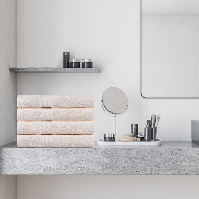 Superior Luxury Solid Highly Absorbent Egyptian Cotton Bath Towel - (Set of 4)