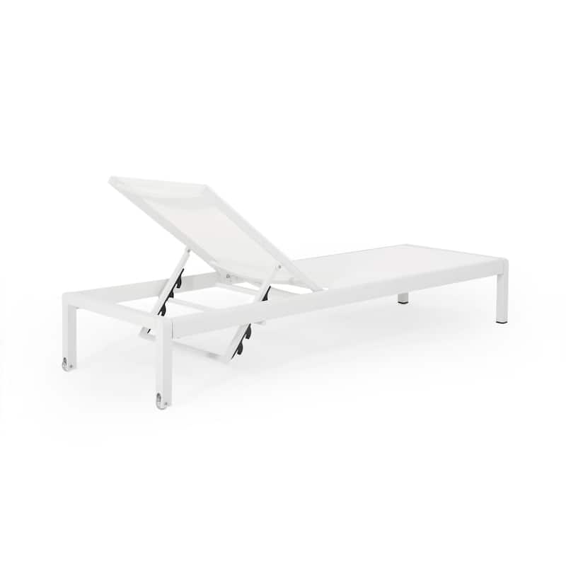 Outdoor Wheeled Aluminum Frame Mesh Recliner