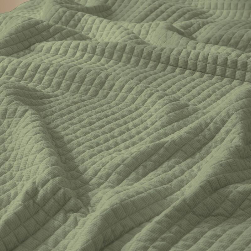 Wonderful Waffle Quilt Set 3 Piece Solid Bedding Set