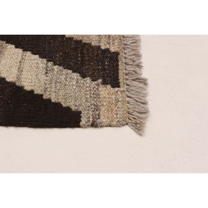 Sivas Brown, Tan Kilim 6'1" x 8'1" - 6'1 x 8'1