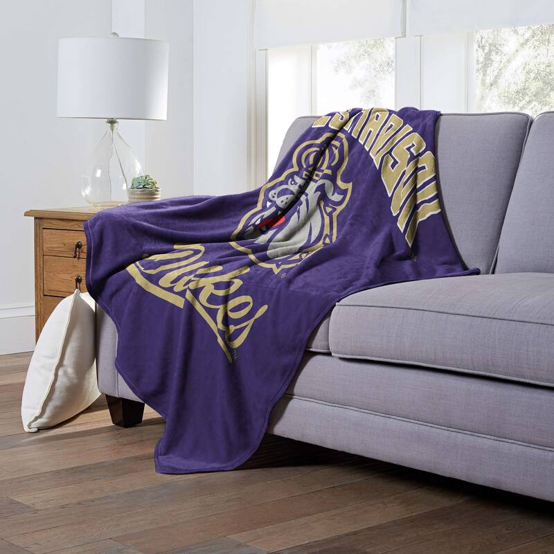 NCAA Sun Belt Conference Alumni Silk Touch Throw Blanket