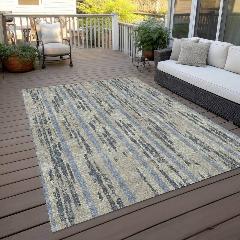 Machine Washable Indoor/ Outdoor Chantille Ombre Stripe Rug