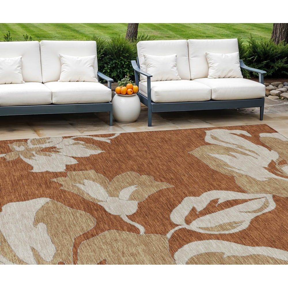HomeRoots Floral Transitional Rectangle Outdoor Rug