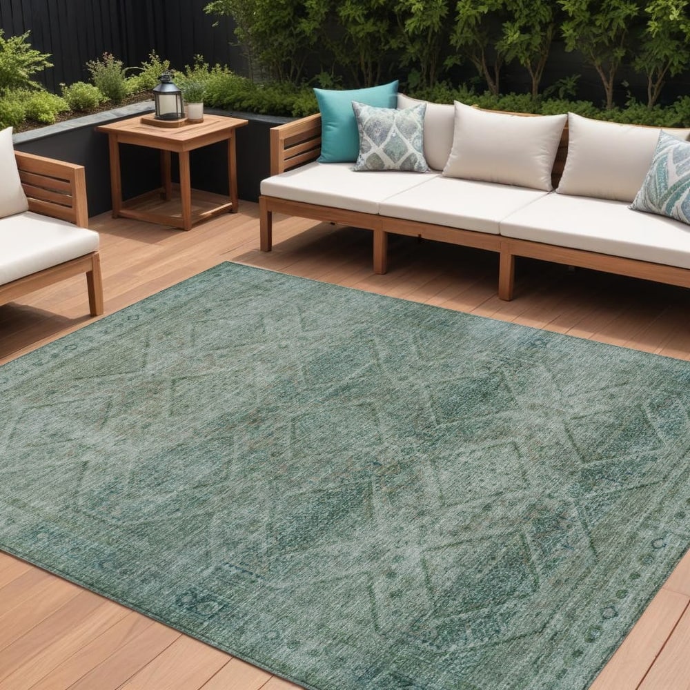 HomeRoots Geometric Transitional Rectangle Outdoor Rug