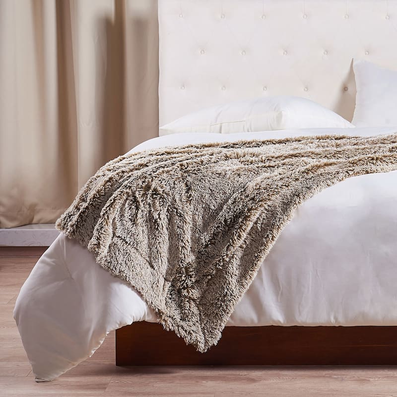 Woolly Mammoth 50''x60'' Throw Blanket