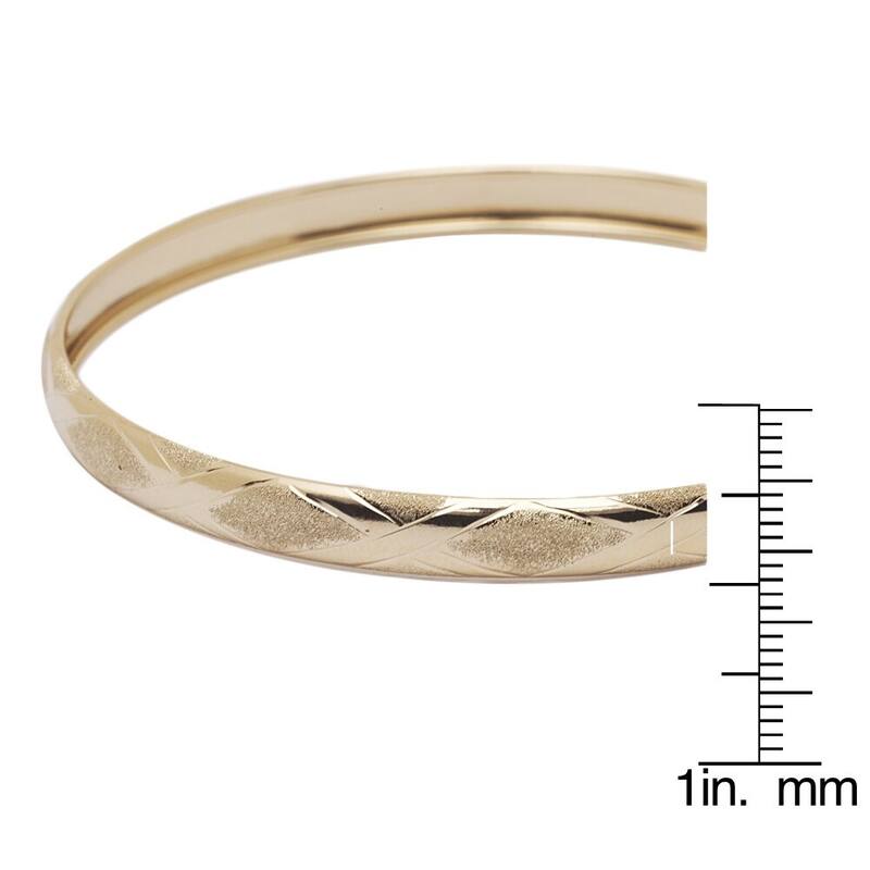 Curata 10k Yellow Gold 6mm Textured Hinged Bangle Bracelet