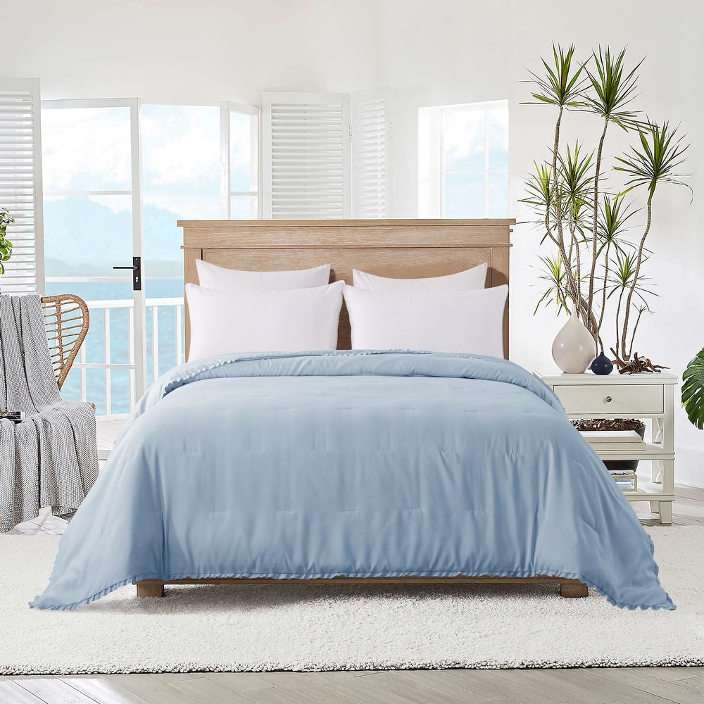 Ruffled Edge Down Alternative Blanket