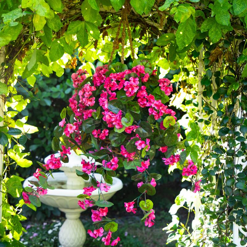 28-in UV Resistant Artificial Geranium in Hanging Basket