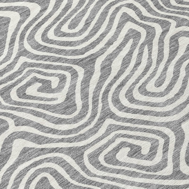 Machine Washable Indoor/ Outdoor Modern Trance Chantille Rug