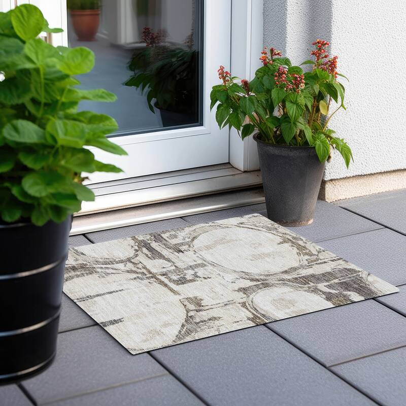 Machine Washable Indoor/ Outdoor Chantille Contemporary Rug - Ivory - 1'8" x 2'6"