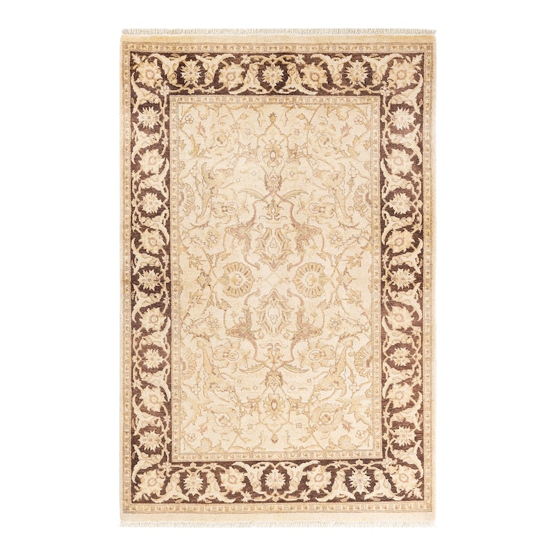Overton Handknotted Wool Contemporary Floral Ivory Area Rug - 4' x 6' - Ivory - 4' x 6'