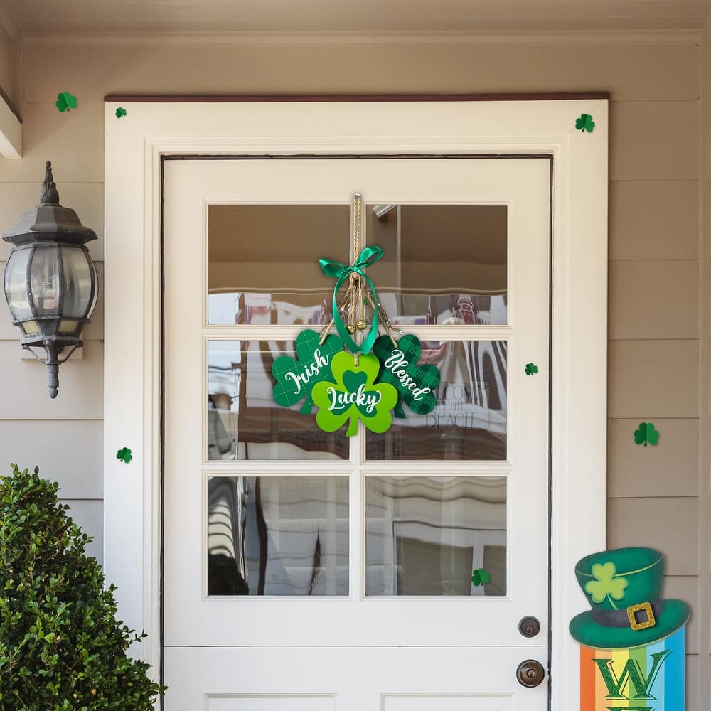 Glitzhome St. Patrick's Wooden Shamrock Doorknob Hanging Decor