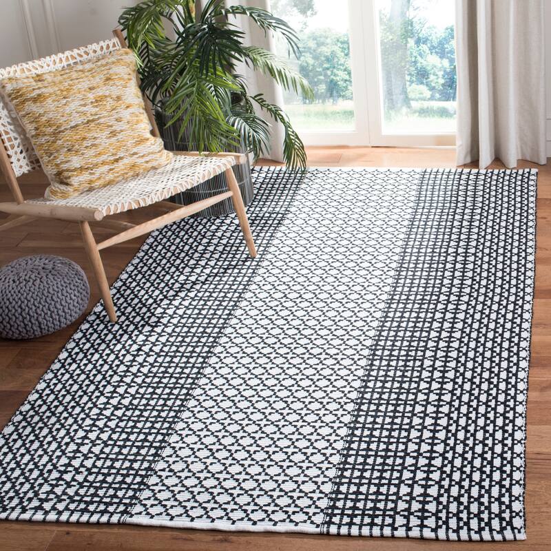 SAFAVIEH Handmade Flatweave Montauk Andrianna Casual Cotton Rug - 3' x 5' - Black/Ivory