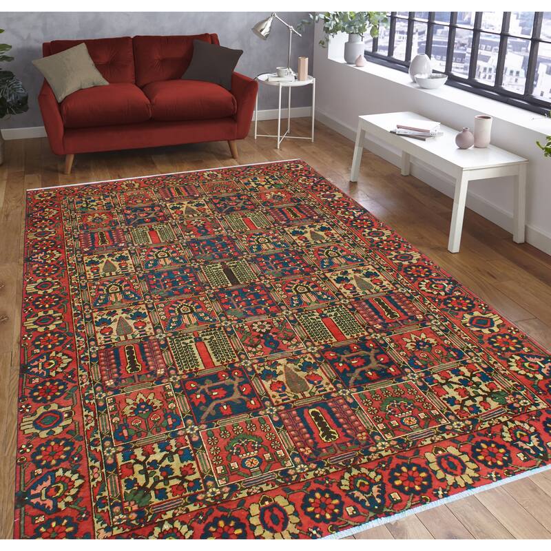 Fine Vintage Distressed Rizagul Red/Beige Rug - 6'8" x 9'6"