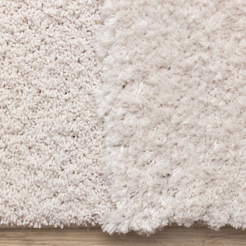 Luxurious Neutral White Overlapping Blocks Soft Textured Rug