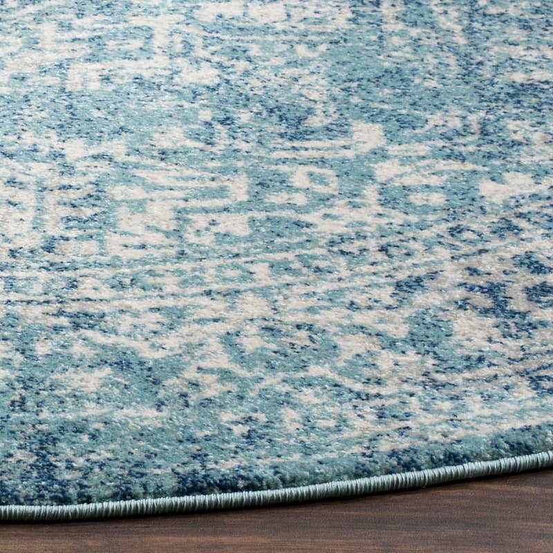 SAFAVIEH Evoke Quinn Vintage Distressed Rug