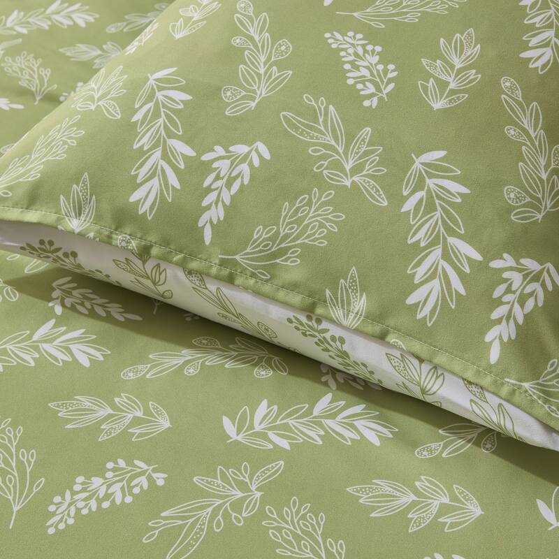 Empyrean 3PC Reversible Botanical Printed Comforter Bedding Set