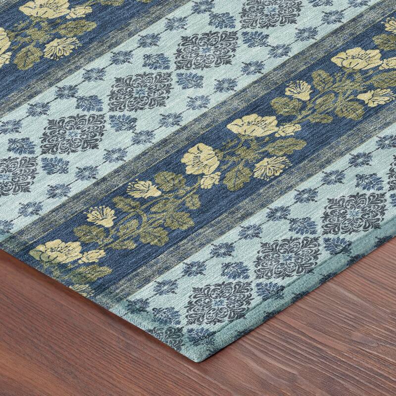 Machine Washable Indoor/ Outdoor Stripe Sochi Chantille Rug