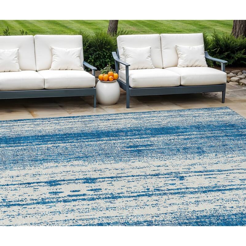 HomeRoots Striped Transitional Rectangle Outdoor Rug - 9' X 12'