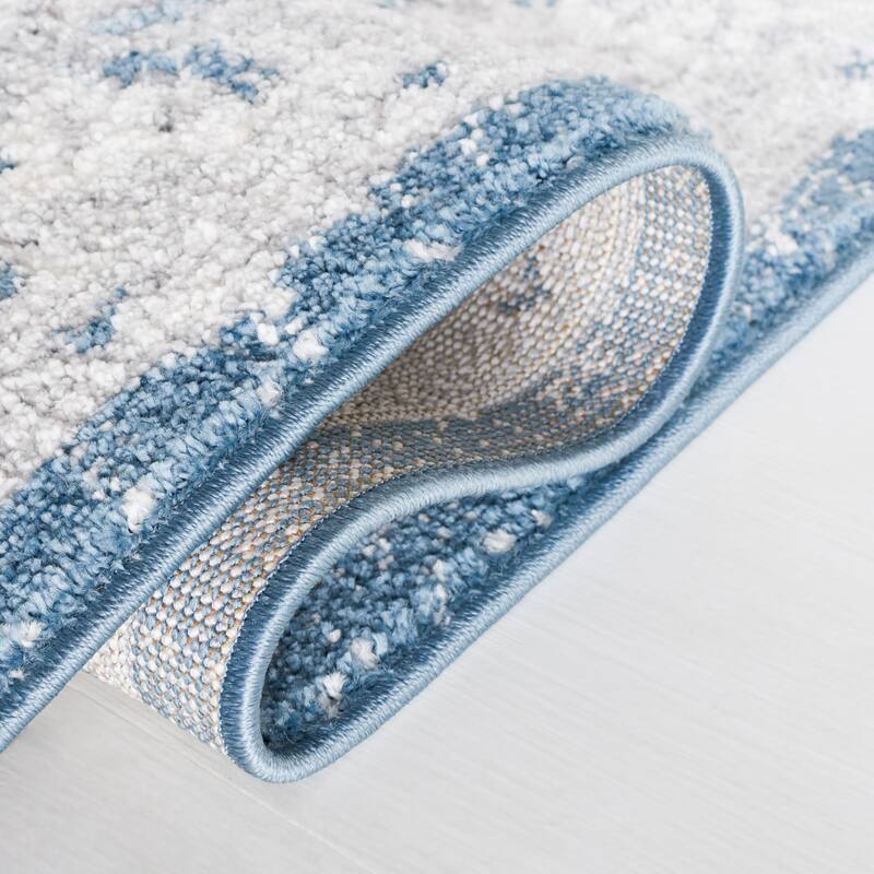 SAFAVIEH Layla Ronda Modern Rug