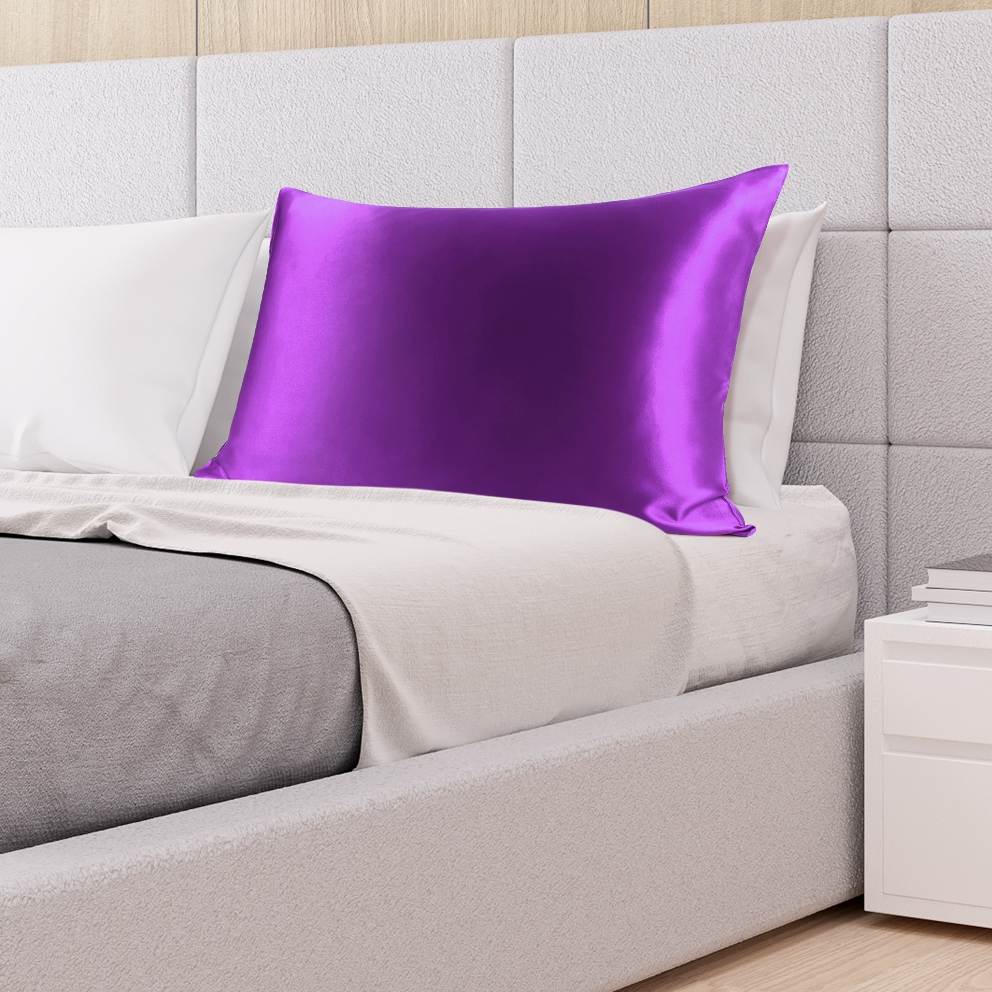 Satin pillowcase bed bath and beyond on sale