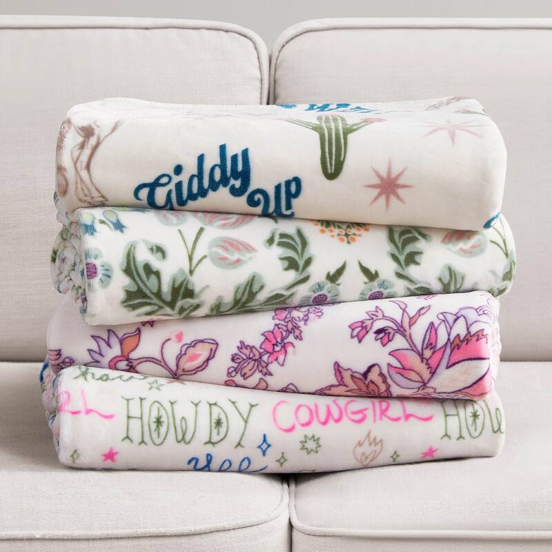 Jessica Simpson 50" x 60" Plush Throw Blankets