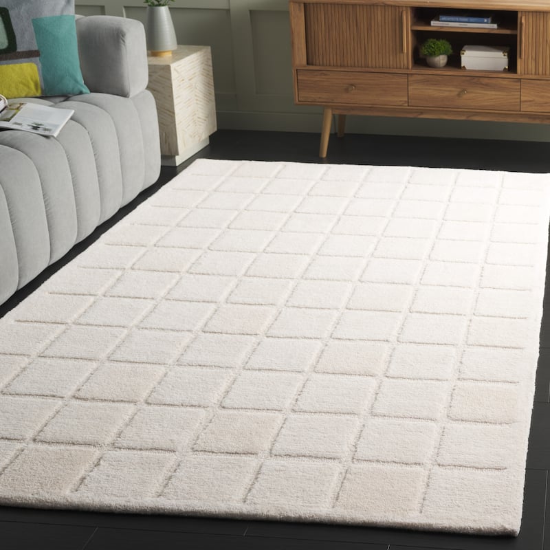 SAFAVIEH Handmade Mykonos Neela Modern Wool Rug - 6' Square - Ivory