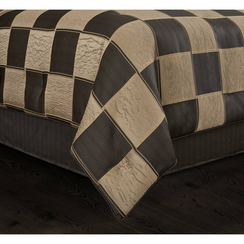 J. Queen New York Brando Bronze Comforter Set - Queen