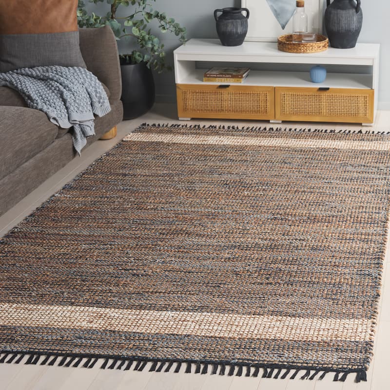 SAFAVIEH Handmade Cape Matsje Cod Denim & Jute Rug - 5' x 8' - Navy/Beige