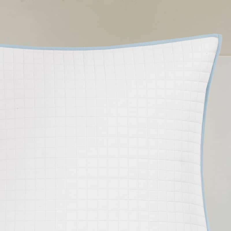 Intelligent Design Brooklyn Cotton Jacquard Comforter Set with Euro Shams and Throw Pillows