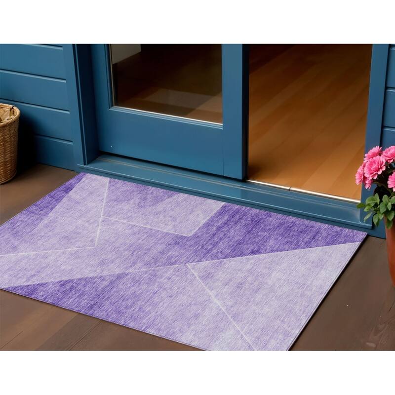 HomeRoots Abstract Transitional Rectangle Outdoor Rug - 3' x 5'