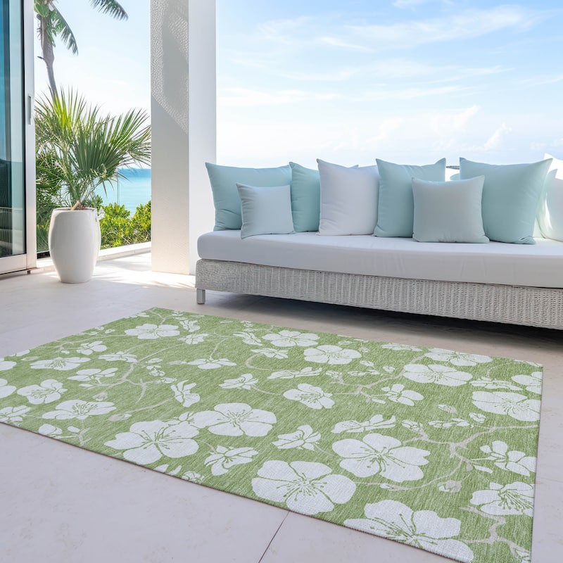 Machine Washable Indoor/ Outdoor Calm Floral Chantille Rug