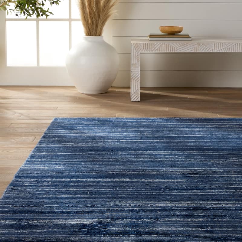 Everen Handmade Indoor/ Outdoor Solid Area Rug