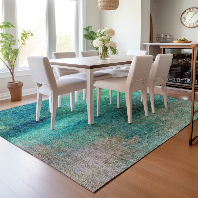 Machine Washable Indoor/ Outdoor Abstract Ombre Chantille Rug