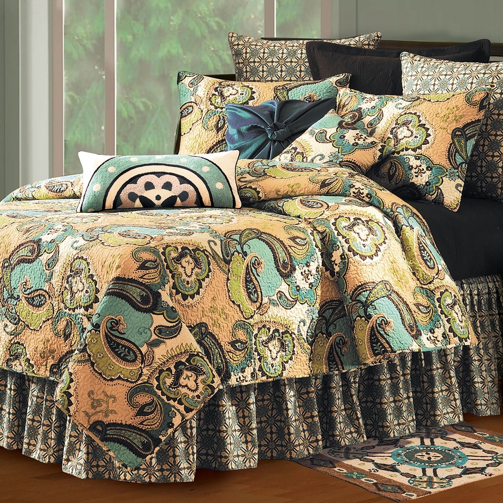 https://ak1.ostkcdn.com/images/products/is/images/direct/eede758584ced5409502125bca9e4c03abe6a2a6/Kasbah-Quilt.jpg