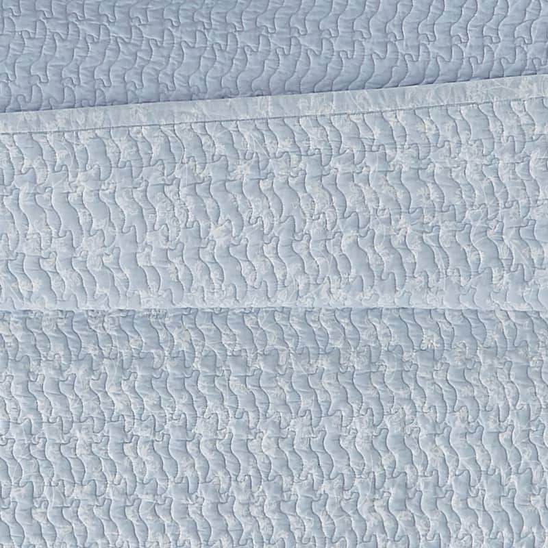 The Farmhouse by Rachel Ashwell Majesty Quilt Set
