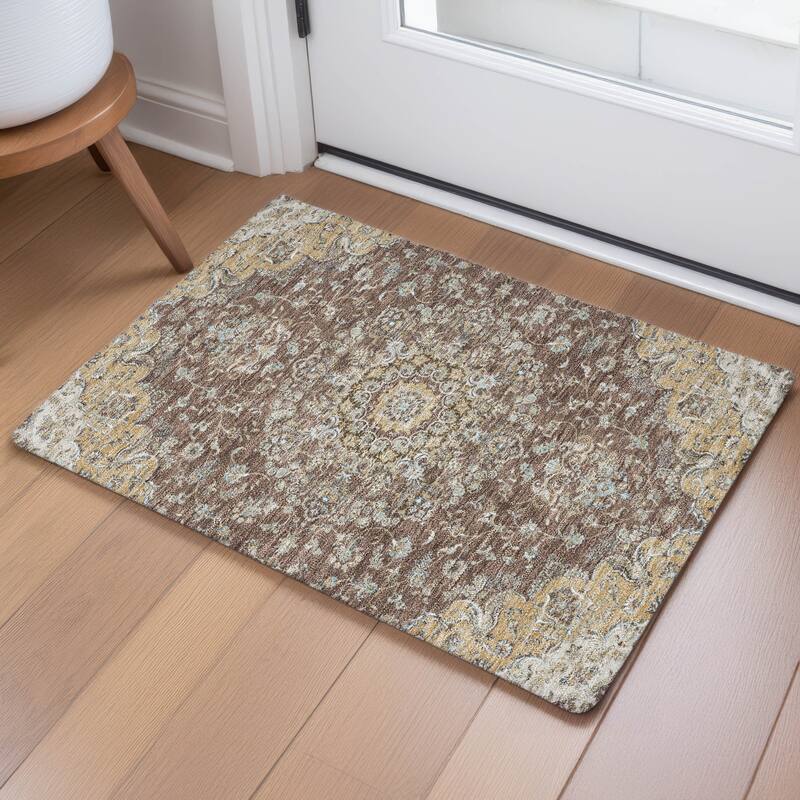 Machine Washable Indoor/ Outdoor Traditional Niko Chantille Rug