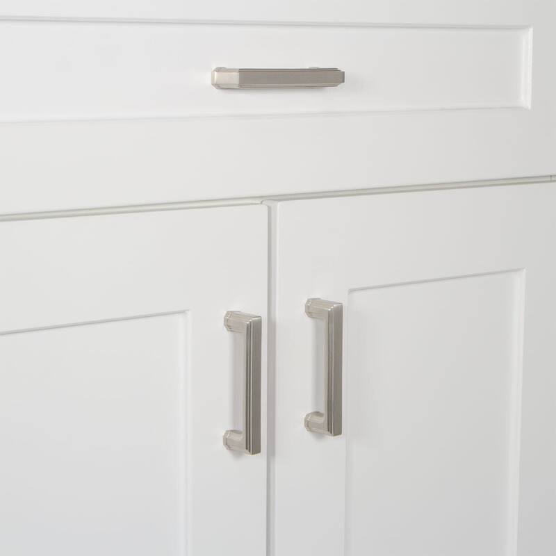 Grandeur CARR-BRASS-PULL-3 Carre 3" Center to Center Solid Metal