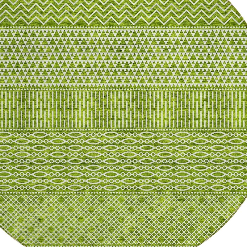 HomeRoots Chevron Modern Rectangle Outdoor Rug