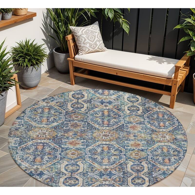 HomeRoots Floral Transitional Rectangle Outdoor Rug - 8' Round