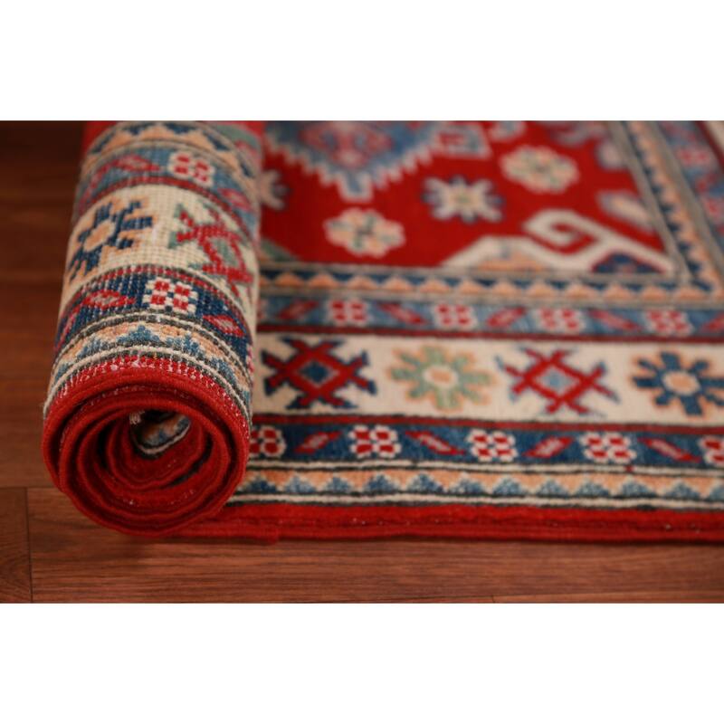 Traditional Kazak Oriental Rug Hand-Knotted Geometric Wool Carpet - 2'8"x 4'0"