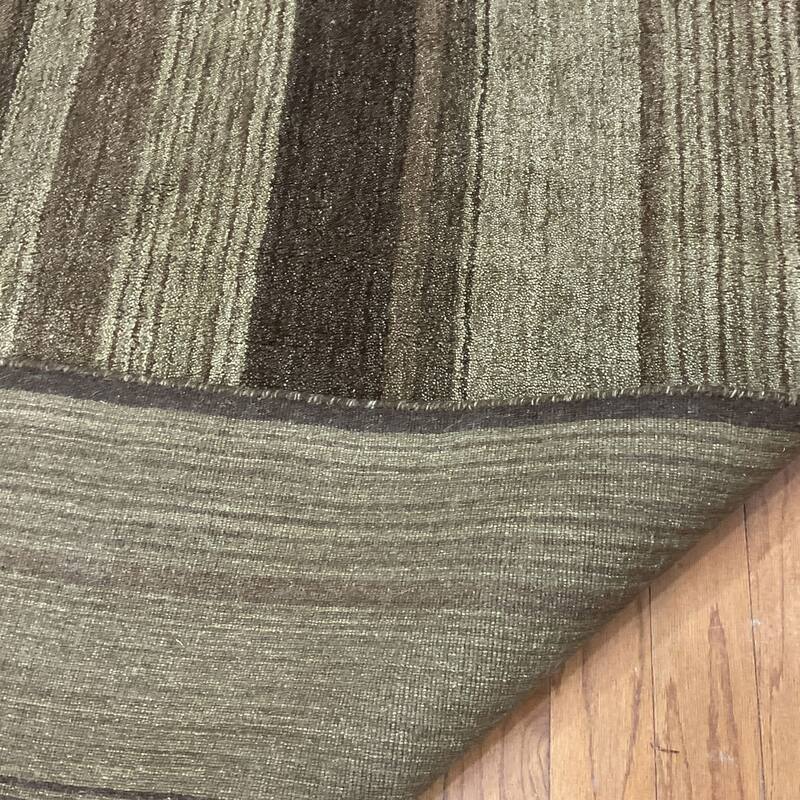 HERAT ORIENTAL 4' x 6' Handmade Vertical Stripe Tibetan Wool Rug - 4' x 6'