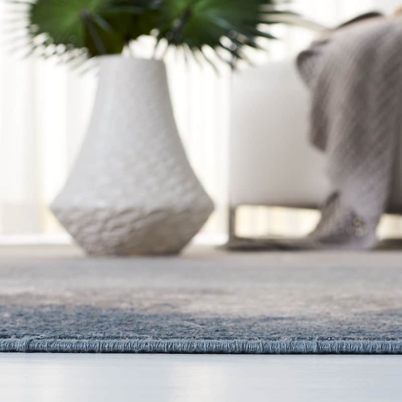 SAFAVIEH Noble Geziena Contemporary Polyester Rug