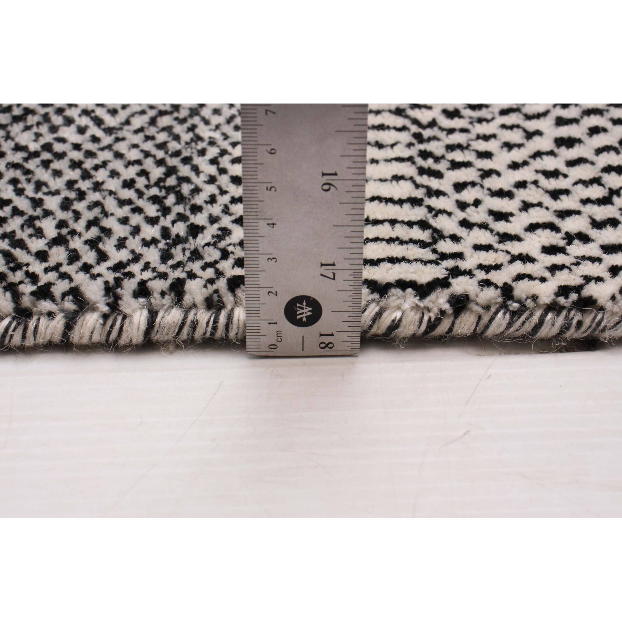 ECARPETGALLERY Hand Loomed Pearl Black, Cream Viscose, Wool Rug 10'1