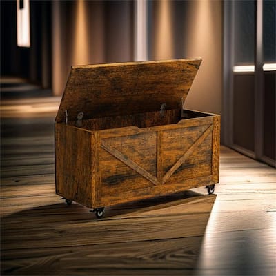 Storage Trunk on Wheels with Brakes